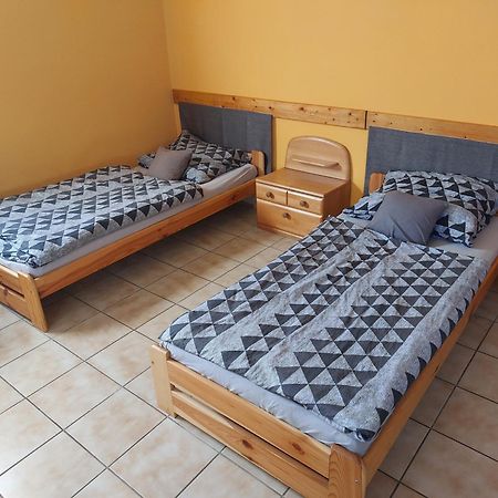 Apartmán Collingo Belvarosi Szallas Kazincbarcika Exteriér fotografie