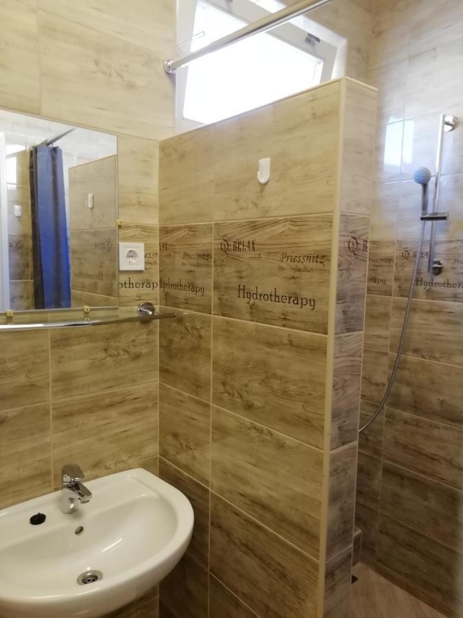 Apartmán Collingo Belvarosi Szallas Kazincbarcika Exteriér fotografie